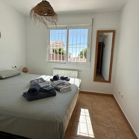 Δωμάτια σε οικογενειακή κατοικία Casa Amis Κάλπε
